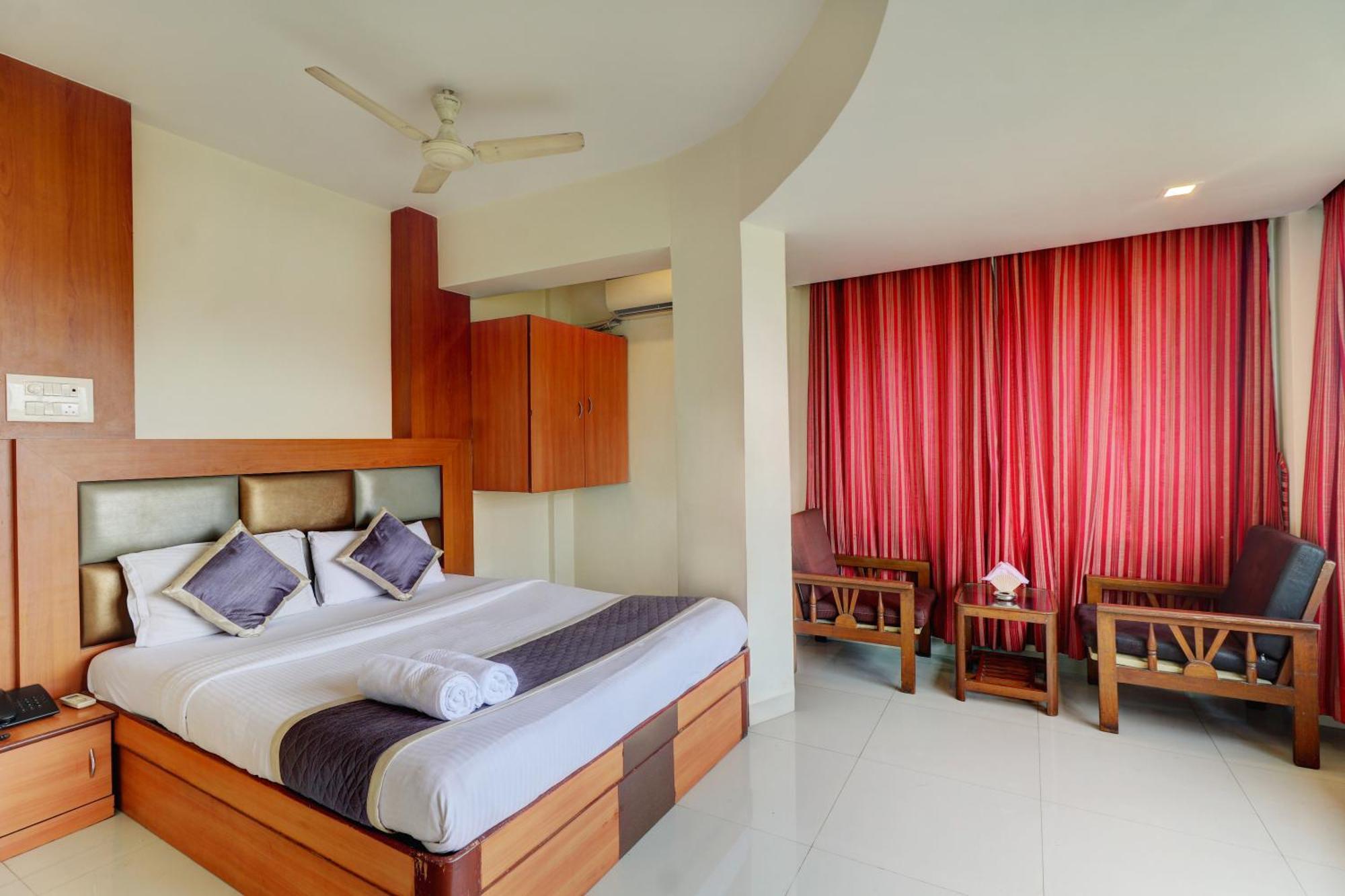 Hotel New Sarovar Grand ปันเวล ภายนอก รูปภาพ